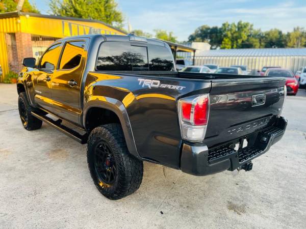 2021 Toyota TACOMA TRD OFF - Photo 3