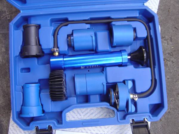 Cooling System Pressure Tester Kit 1
