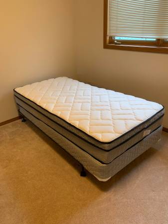 Twin Bed Set 1