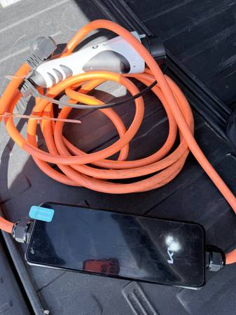 EV stage 1 charging cable 1