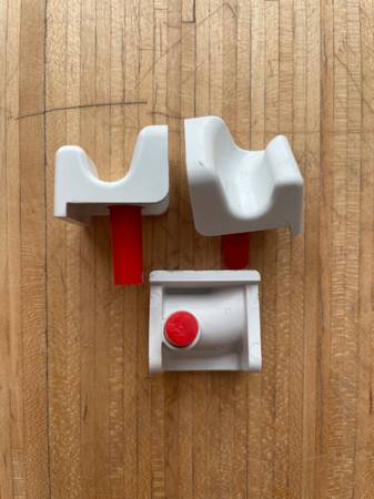 Subzero freezer basket retainers 1