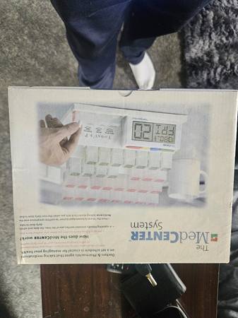 Electronic Pill Box 1