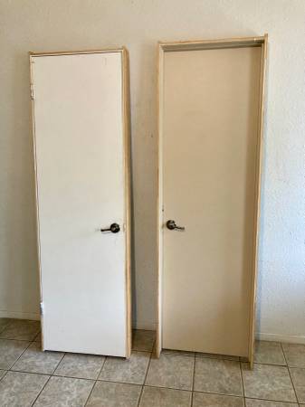 Interior door 1