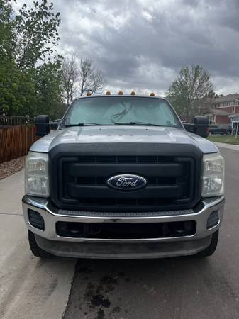 2011 Ford F-350 Super Duty - Photo 2