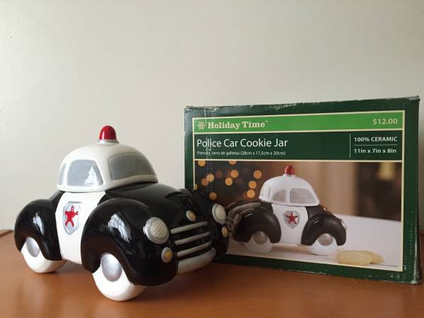 Vintage POLICE CAR COOKIE JAR in original box / never used 1