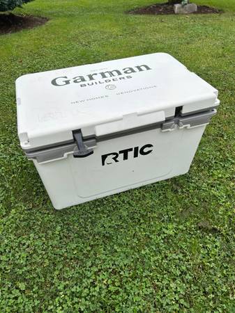 Large Cooler 1
