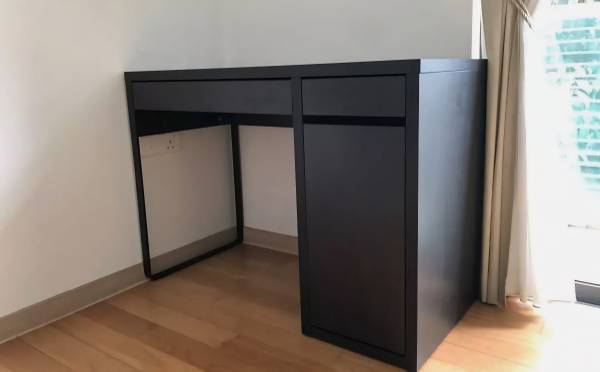 Ikea Micke Desk, Black-Brown 1