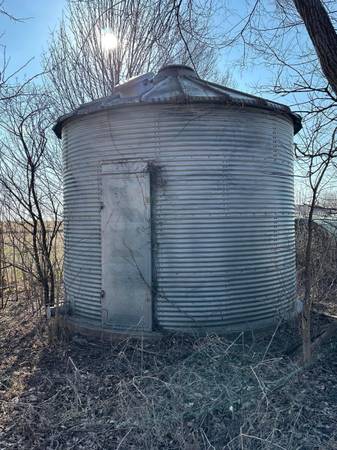 Grain Bin 1