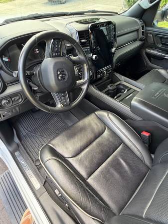 2023 RAM 1500 LIMITED - Photo 8