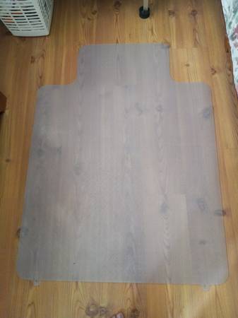 Carpet Chair Mat with Lip, 35.5" x 47", Clear Vinyl $25 1