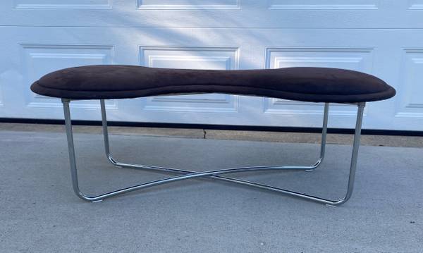 Modernist bench by Tomoyuki Matsuoka For Bla Station, Sweden. 1