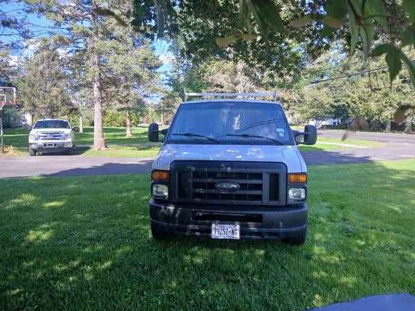 2013 Ford E250 Cargo Van 1