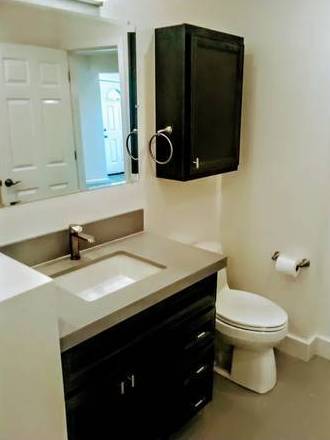 $1,100 / 2br - 🖤Vive en una casa recién renovada cerca de Whole Foods🖤 (Santa Monica, CA)63700958411905121
