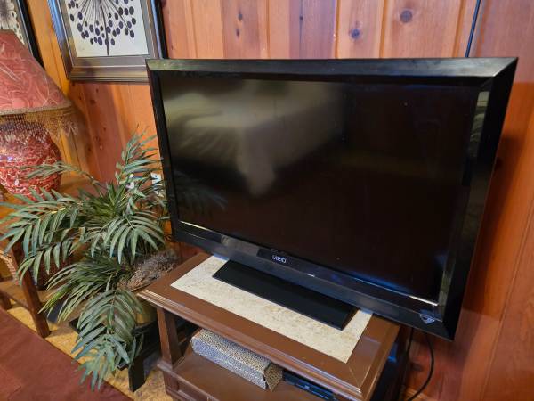 TV 1