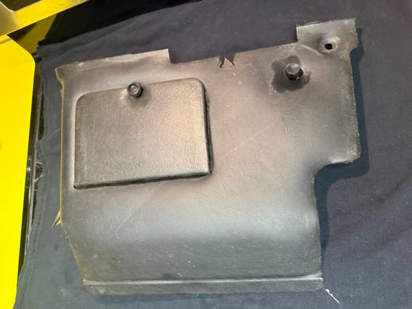 Jaguar XJ12 XJS XJ6   fuse box cover COWL KICK PANEL OEM Both sides 1