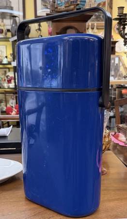 Blue Decor BYO 2-Bottle Wine Cooler/Carrier 1