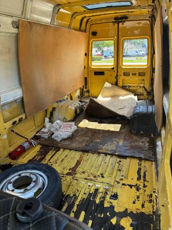 2004 Sprinter 3500 - Photo 6