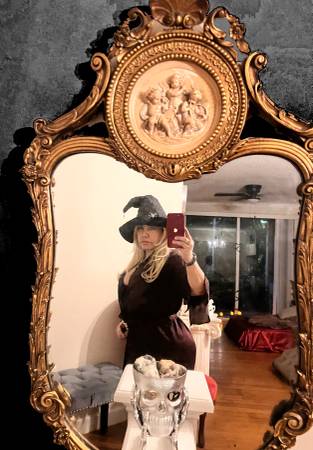 Antique mirror 1