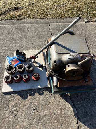 Pipe threader 1