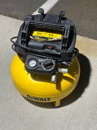 DEWALT air compressor 1