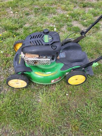 John Deere Mower 1