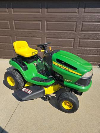 Lawn Mower John Deere 42" 1