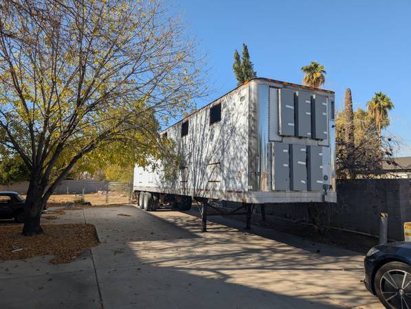 Bitcoin Mining Semi Trailer 1