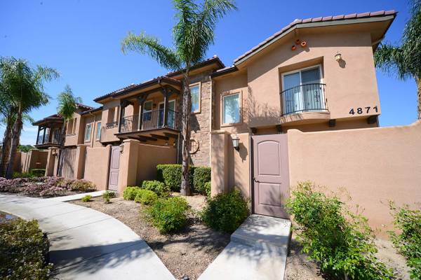 $3,550 / 3br - 1239ft2 - Acceso Directo a Garaje Doble, Preparado para Cable, Garaje63668287334403123