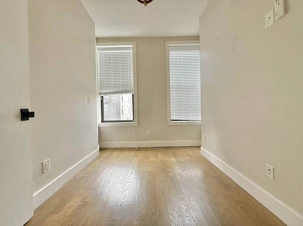 $4,000 / 3br - 🔥 INCREDIBLE 🔥 3 BED 3 BATH ✨ NEAR MARIA HERNANDEZ 🌳 WONT LAST ⚡ (Bushwick)63945499096450123