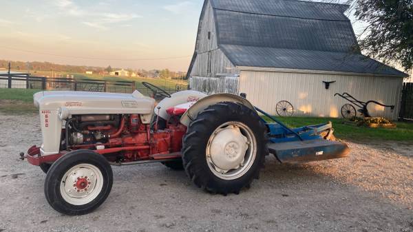 Ford 660, 5 speed 1