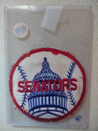 Vintage WASHINGTON SENATORS 1960s Capitol Building Uniform Patch 1