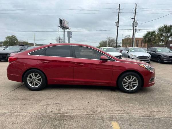 2017 hyundai sonata  . . .  . $2500 DW . . . . drives - $10,900 (832-206-3054 . . . 👍☎)63622387182209124