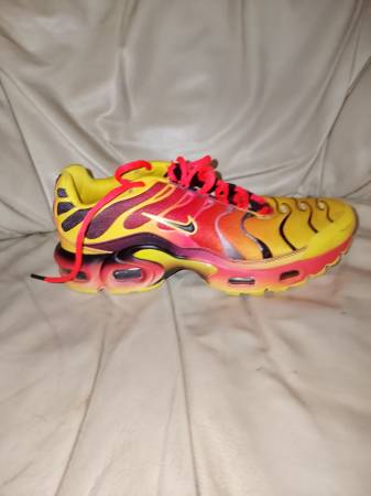 Nike shoes 1
