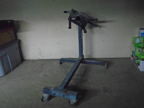 Engine stand 1