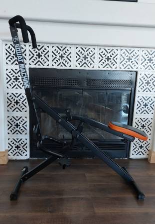 Total crunch squat machine 1