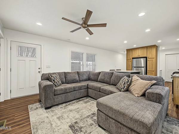 ​Beautiful 2 Bed / 2 Bath Mobile Home – Move-In Ready! - $75,000 1