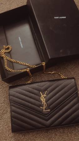 YSL CASSANDRE ENVELOPE CHAIN WALLET IN GRAIN DE POUDRE LEATHER 1