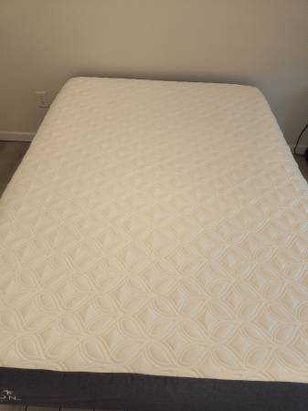 Mattress and bed frame 1