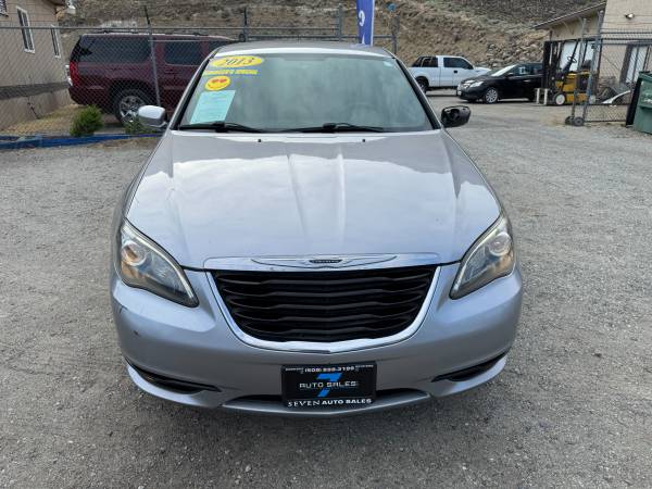 2013 Chrysler 200 Touring, hermoso, funciona excelente!!! - $4.999 (Wenatchee, WA)63442590281859122
