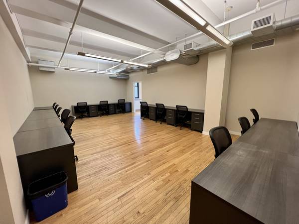 $8,500 / 800ft2 - Amplio despacho con sala de reuniones adjunta - ¡Suite de 2 habitaciones! (Flatiron)63854479650817120