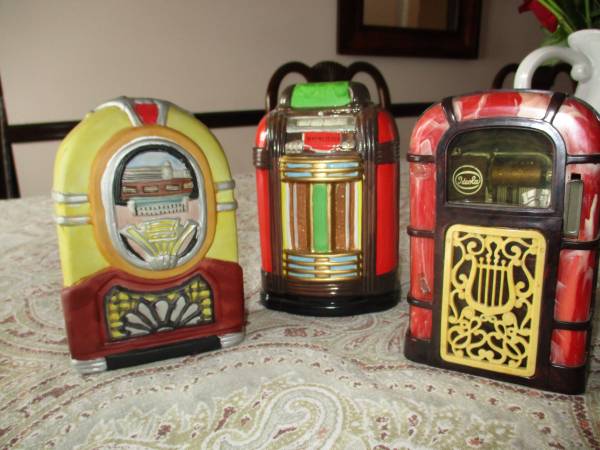 JUKEBOX BANKS,ROCKOLA,WURLITZER IDEAL TOYS 1