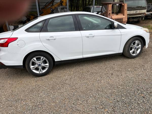 2012 Ford Focus 1