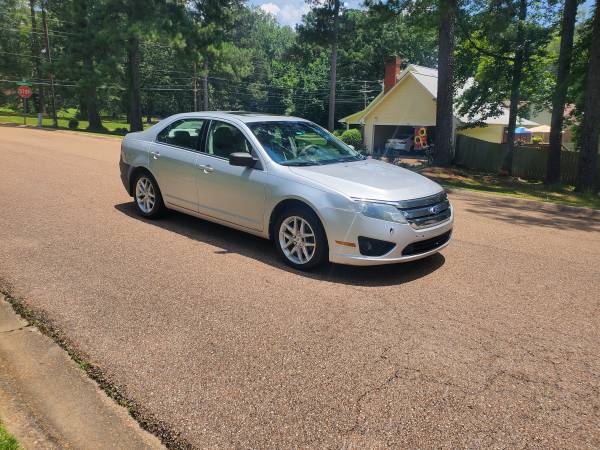 2011 Ford Fusion SEL - $2,900 (Jackson)63617457110915121