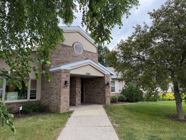 Multi-Room Office/Clinic Space for Lease in Fitchburg off McKee Rd 1