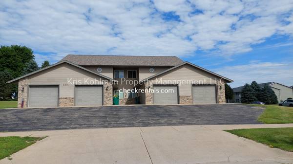 12012 - Spacious First Floor 2 Bed 1 Bath 1 Car Garage Apt. 1