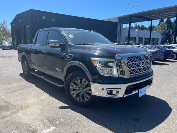 2017 Nissan Titan Truck Platinum - Photo 10