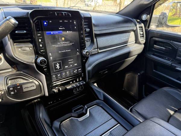 2019 RAM 3500 LIMITED**TRUCK**4X4**HEAVY DUTY**MEGACAB - Photo 12