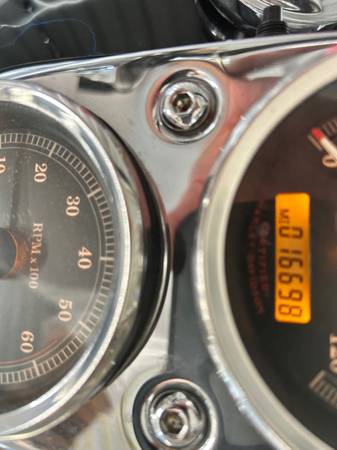 05 Harley Dana lowrider 1