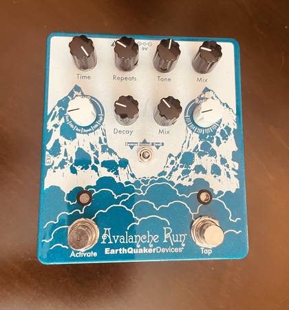 Earthquaker Devices Avalanche Run 1