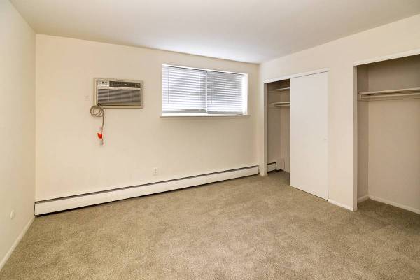 $1,495 / 2br - 2BR/1BA Apartment at Oregon Arms for Nov/Dec Start - 2619 S 19th St (South Philly)63666762429187122